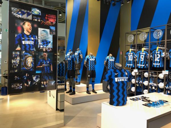Fanatics absorbs Italian sports merchandise business EPI
